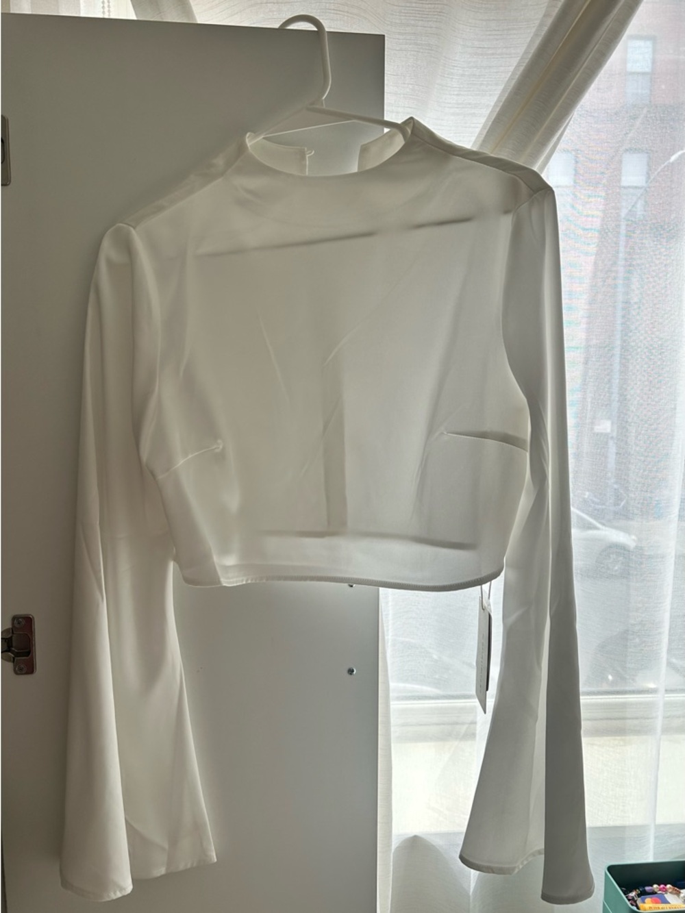 Commense White Cropped Top with Minimal Tag Detail